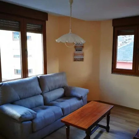 Con Vistas A La Montana Apartmán *